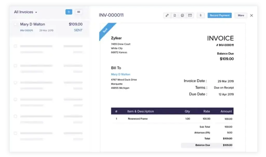 Zoho Books invoice tool with customizable templates