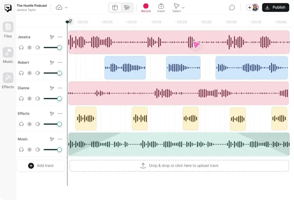 Multi-track podcast recording interface in Podcastle