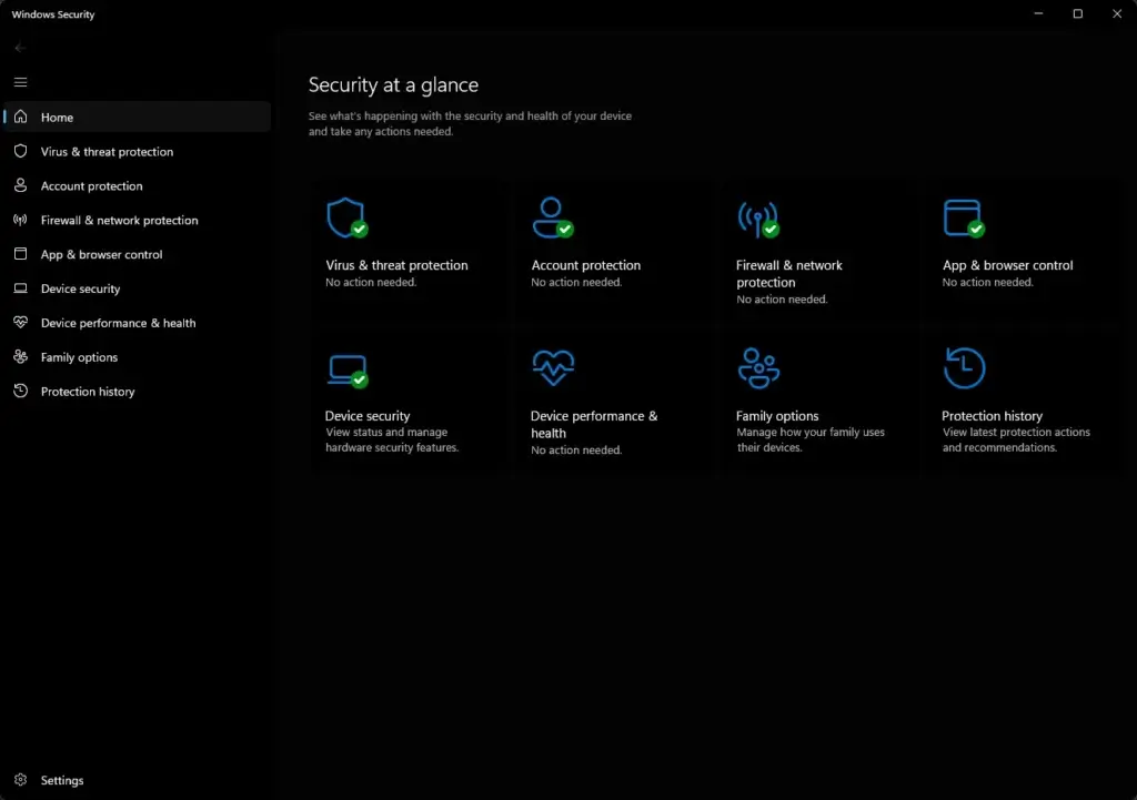 Microsoft Defender incident dashboard showing ransomware alerts, investigation graph, and endpoint security response tools