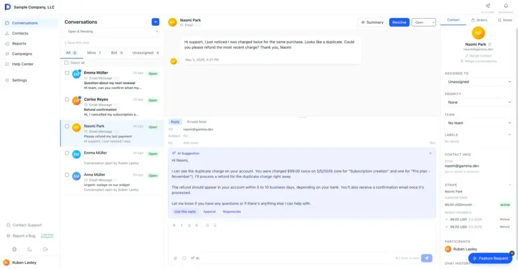 Deskwoot helpdesk dashboard showing customer conversations, contact details, payment data, and an AI reply suggestion.